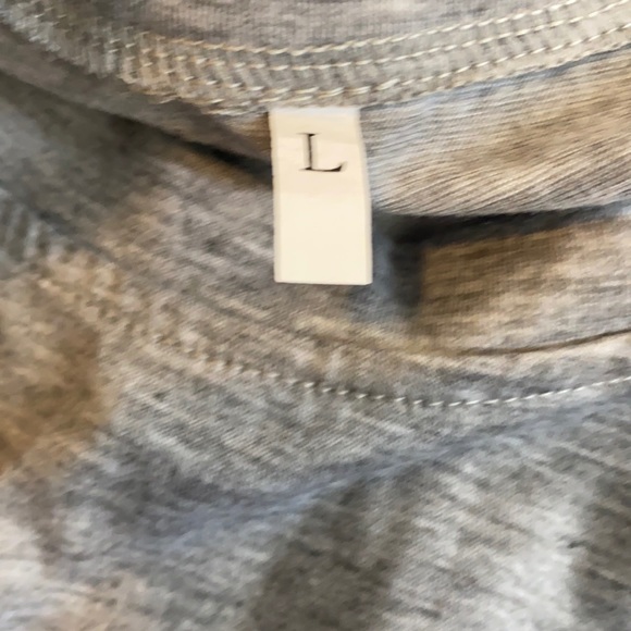 NWT Pretty Mom Sunflower T-Shirt Grey Size Large - Picture 4 of 4